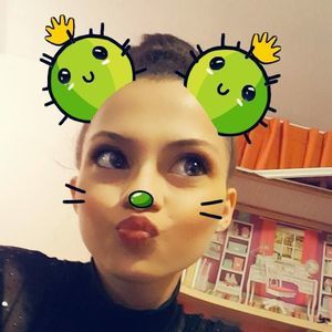 Meet your Posher, Liv